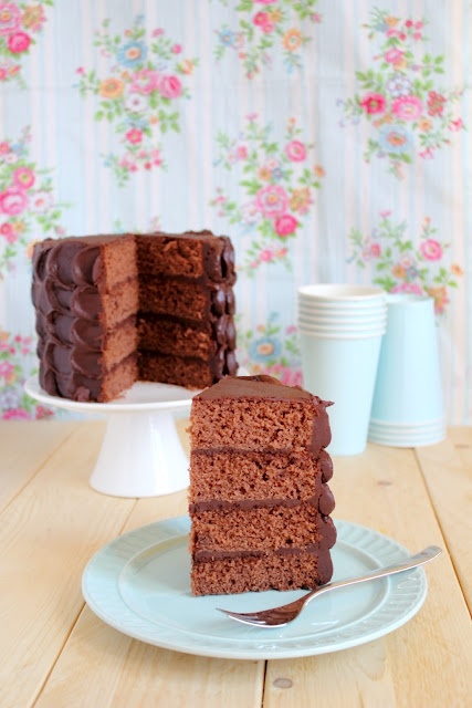 torta al cioccolato - chocolate layer cake