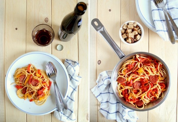 Spaghetti ai peperoni con salame piccante e briciole tostate