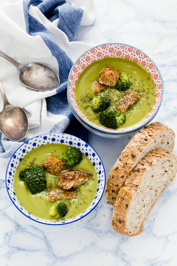 zuppa piselli, broccoli e salmone - peas soup with broccoli and salmon