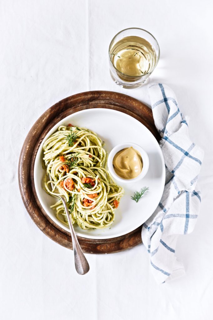 Pasta with smoked salmon and cream dill sauce - pasta recipe - bigoli all'aneto e salmone - Sgambaro - OPSD blog