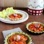 Tartellette integrali al pesto con pomodorini alla vaniglia - crunchy whole tomatoes and pesto tartlets with vanilla